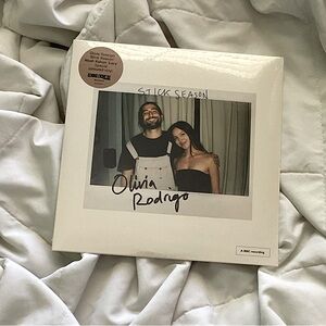Olivia Rodrigo ‘Stick Season’ x Noah Kahan ‘Lacy’ Vinyl | RSD 2024 Edition
